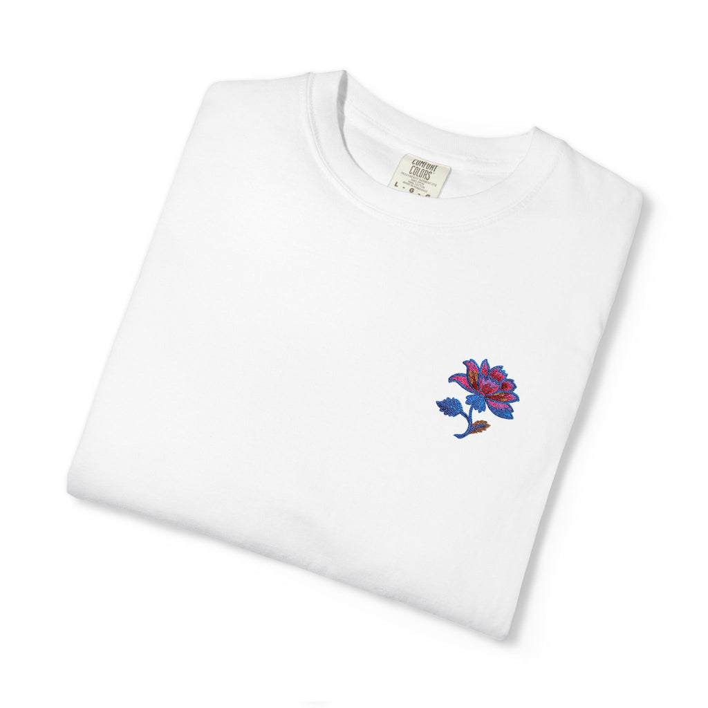 Minimalist Floral Pocket Tee