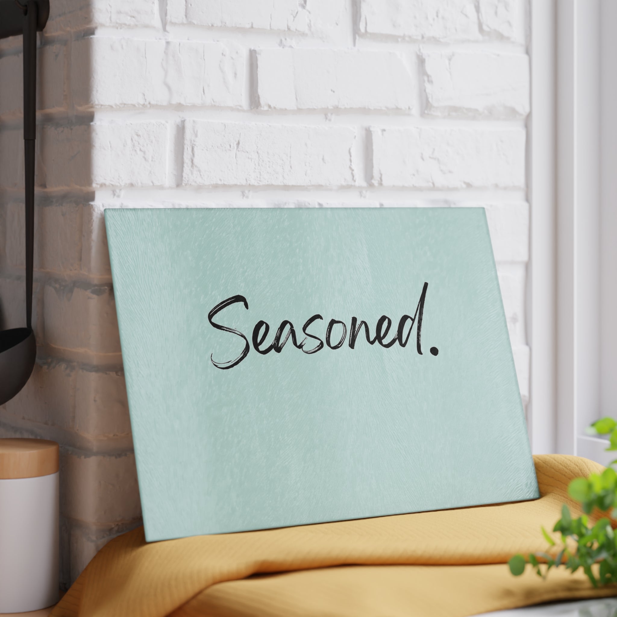 Glass Cutting Board - Seasoned.